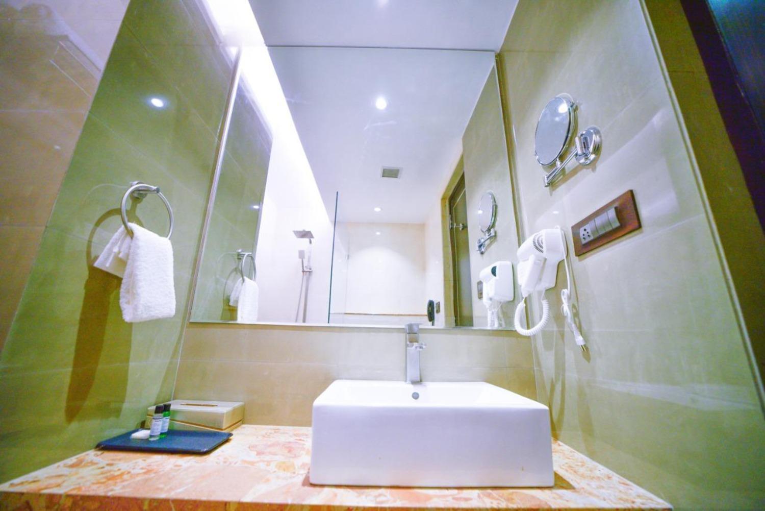 The Fortunaa Avenue By Mm Hotels Gwalior Exterior photo